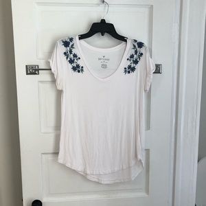 American Eagle Basic T with Floral Detail